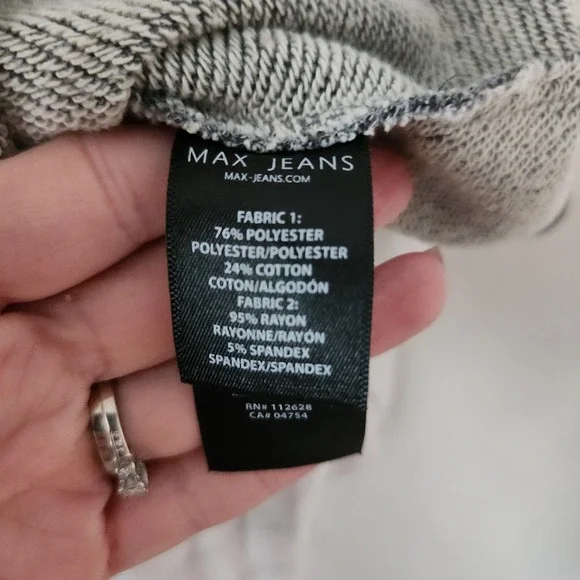 Max Jeans Womens Gray Layered Look Sweatshirt Shoulder Zip Striped Hem Small - Picture 4 of 5